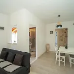 House Vinka By Guide فيلة فيلا لوكا
