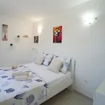 House Vinka By Guide