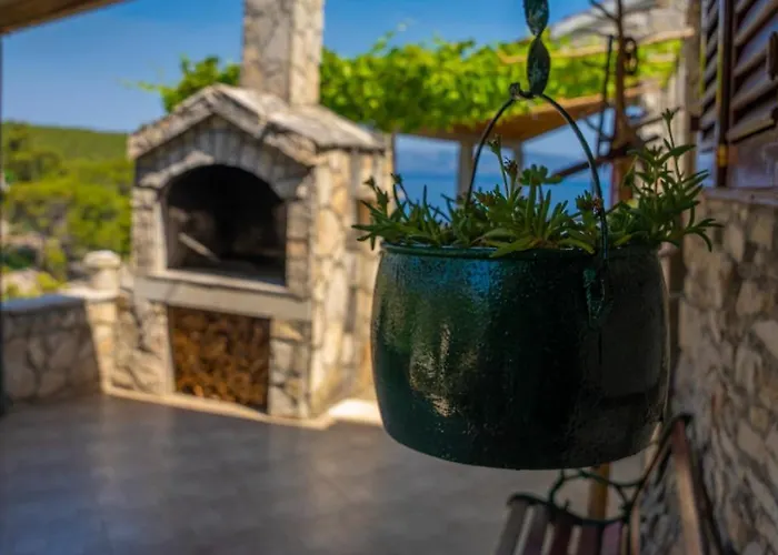 Villa House Vinka By Guide *